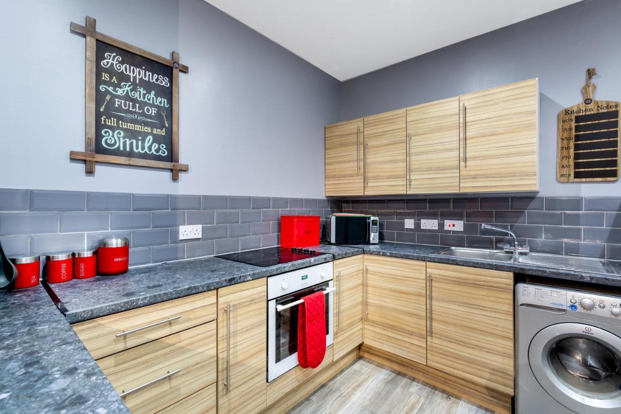 Stockton Town Centre Spacious Apartment Free Parking And Wifi Exterior foto