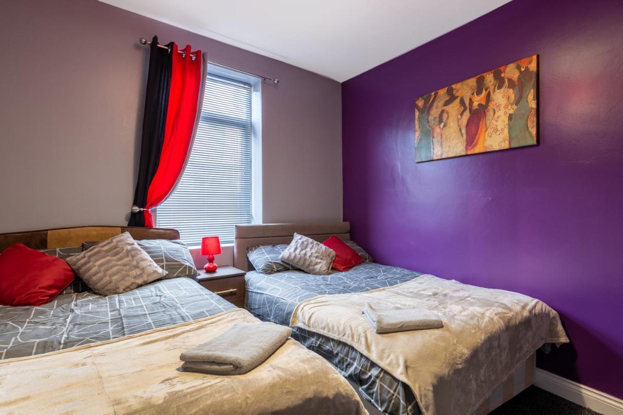 Stockton Town Centre Spacious Apartment Free Parking And Wifi Exterior foto