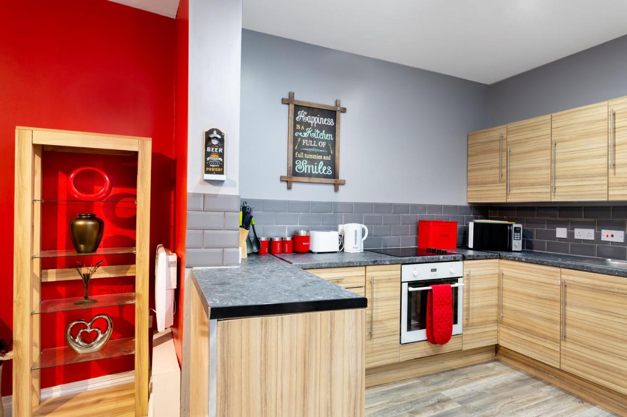 Stockton Town Centre Spacious Apartment Free Parking And Wifi Exterior foto